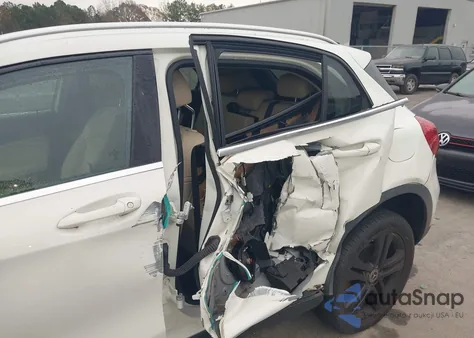 2018 Mercedes-Benz Gla 250 z USA, uszkodzony, nr VIN WDCTG4EB9JJ432540